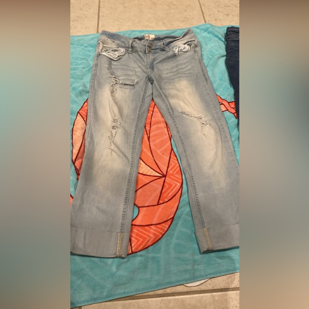 Jeans